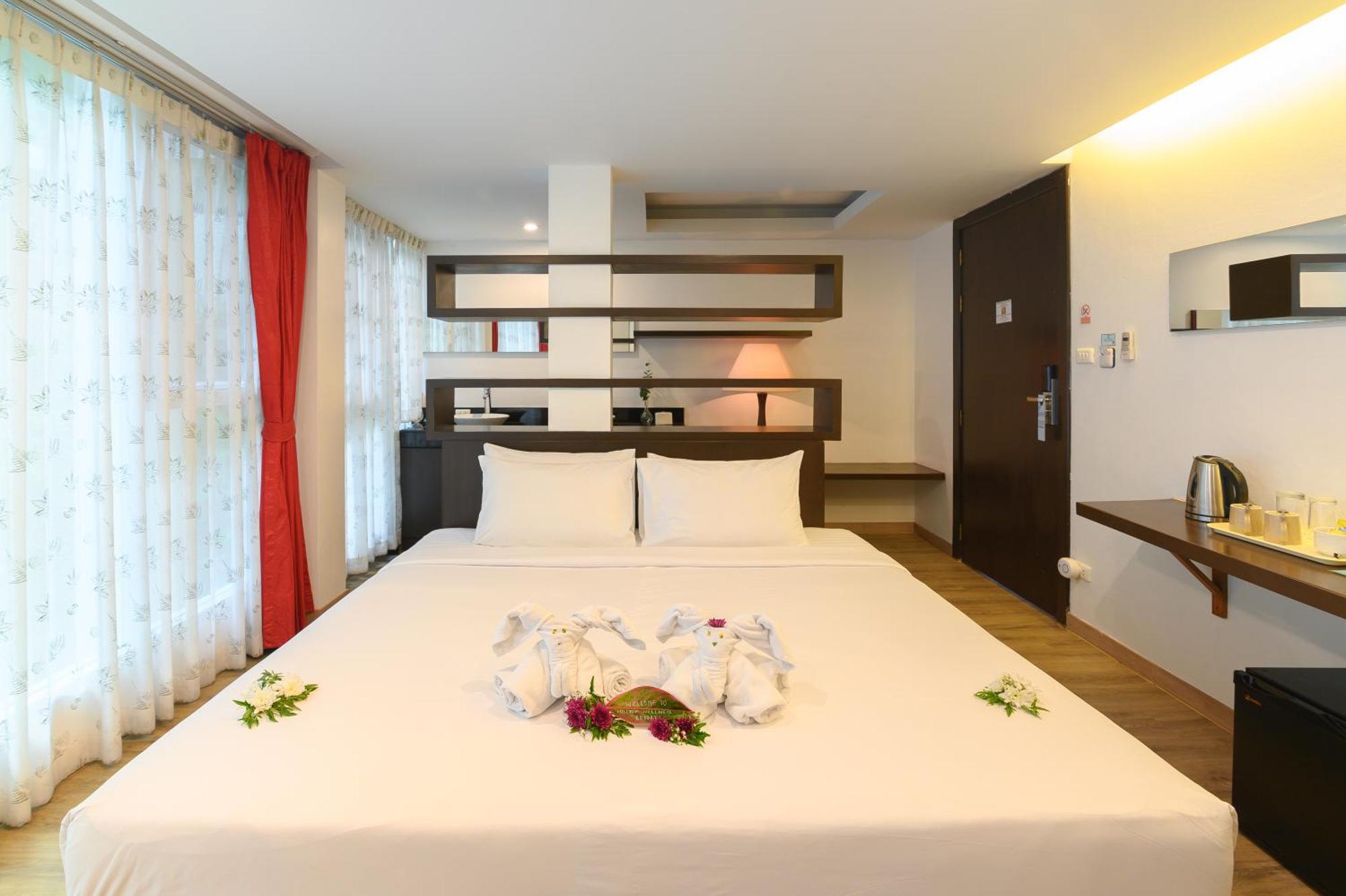 Hilltop Wellness Resort Kathu Exteriör bild
